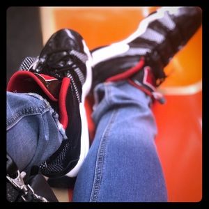 Crazy 8’s sneakers